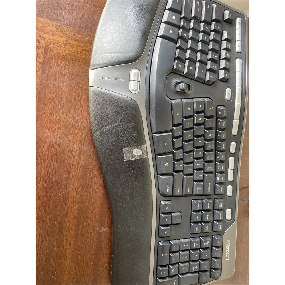Microsoft Natural Ergonomic 4000 Wired Keyboard Black B2M-00012 KU-0462